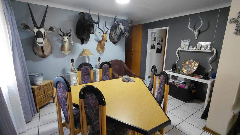 6 Bedroom Property for Sale in Fauna Free State